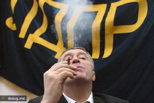 ZHirinovskiy-poobeschal-vyignat-kurilschikov-iz-partii.jpg